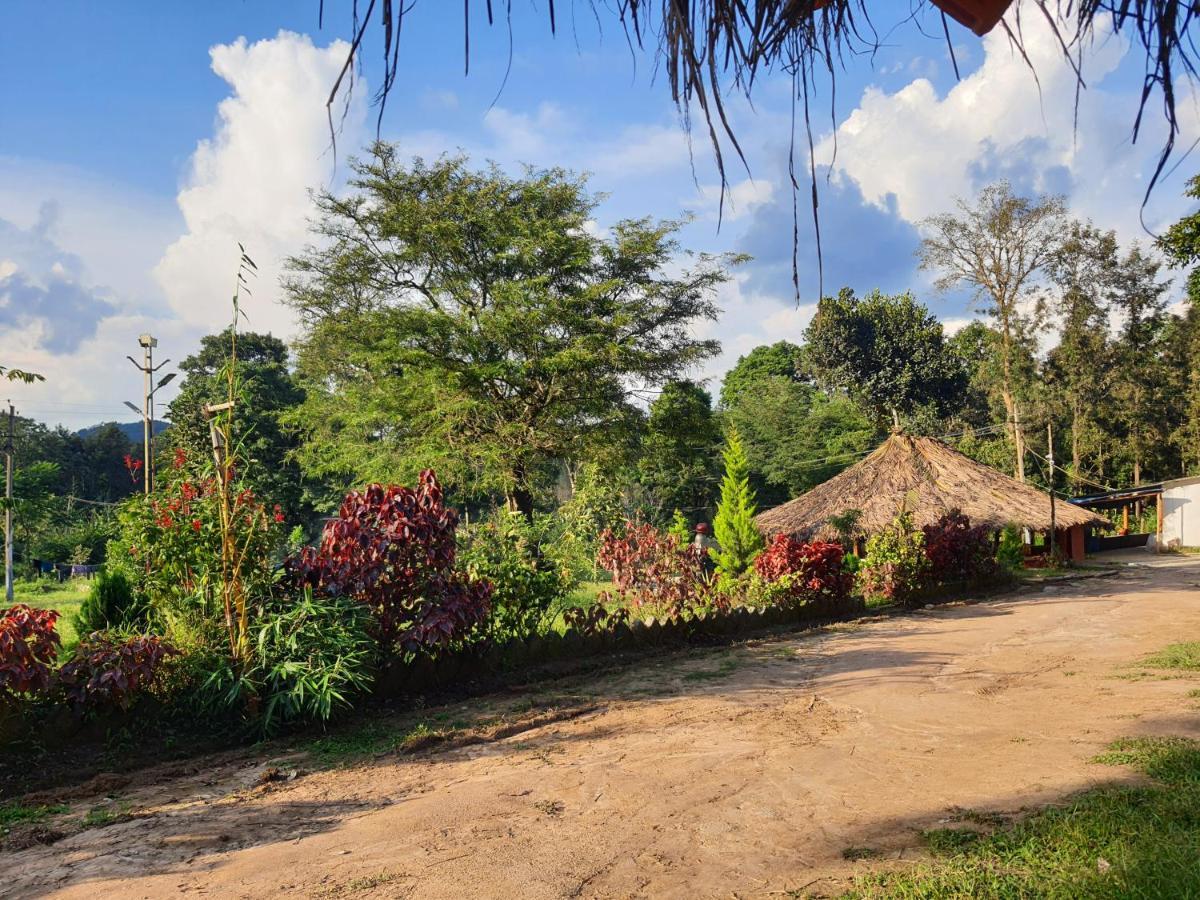 Stoneage Resort Sakleshpur Exterior photo